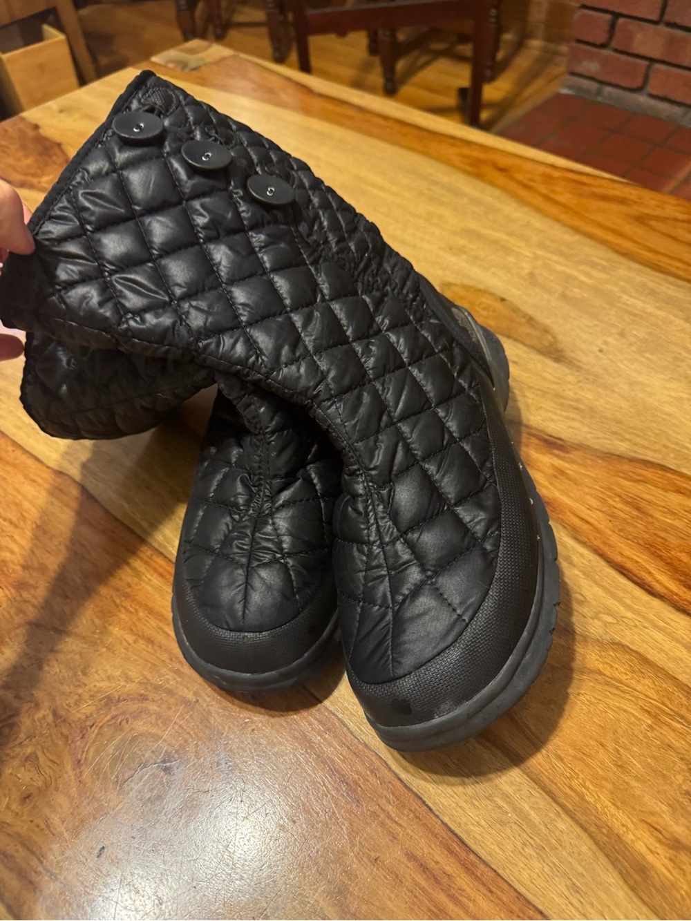 The North Face Women's Black Quilted Winter Boots size 8